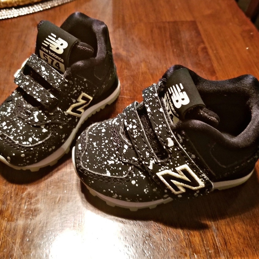 Brand new New Balance glow in dark 574 sneakers